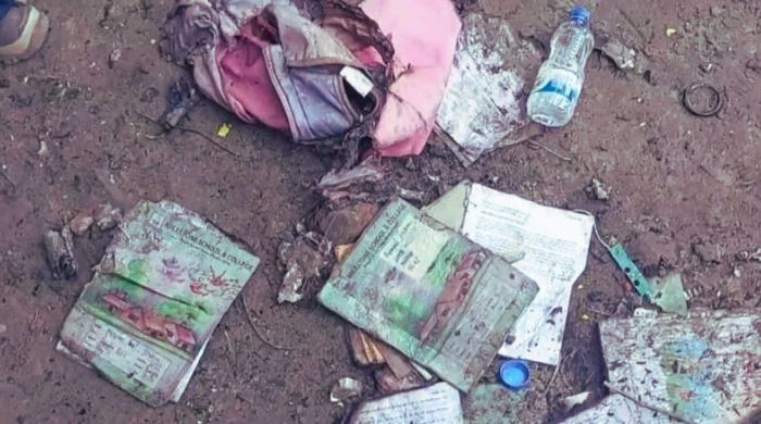 মাইলস্টোন ট্র্যাজেডিঃ বই-খাতার পাশে ছাই হয়ে গেল জীবন
