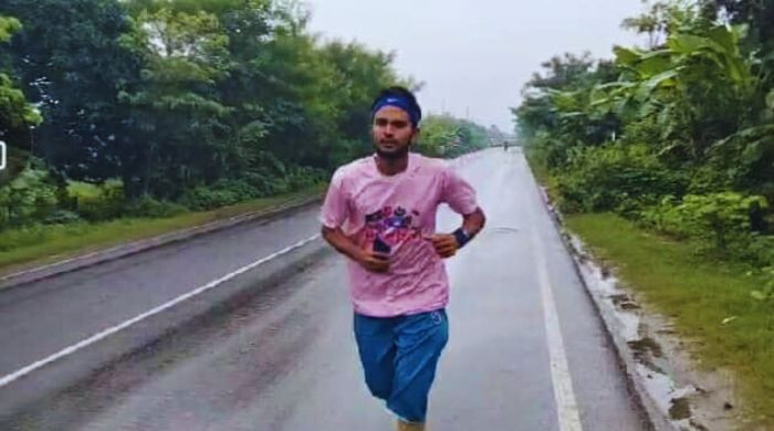 ইবি শিক্ষার্থীর ৩৬ জুলাই স্মরণে ৩৬ কিলোমিটার ম্যারাথন