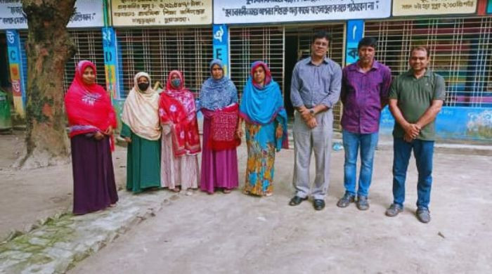 চুুয়াডাঙ্গা জেলা প্রাথমিক শিক্ষা অফিসারের প্রাথমিক বিদ্যালয় পরিদর্শন