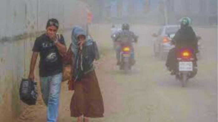 বৃষ্টির পরও ঢাকার বাতাস অস্বাস্থ্যকর, বিশ্বে তৃতীয় অবস্থানে