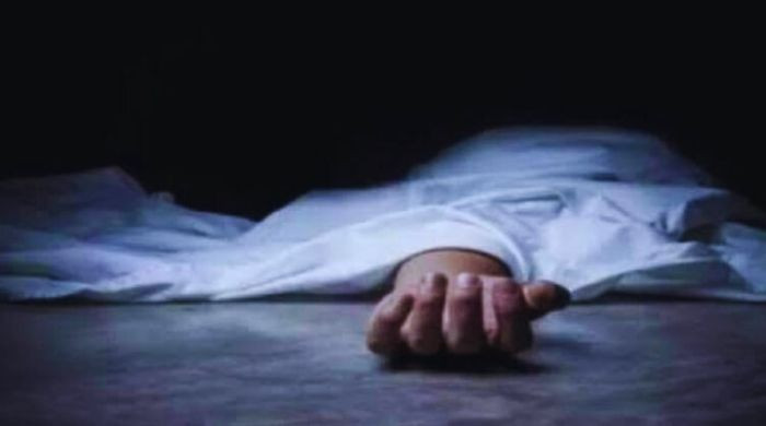 গভীর রাতে মাদ্রাসায় দুই ছাত্রীর মৃত্যু