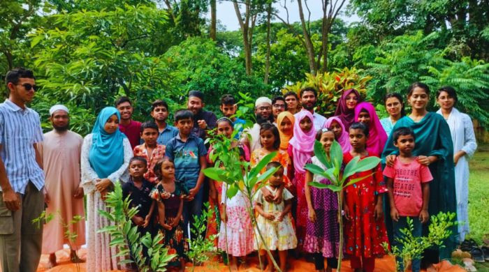 ইবিতে সিআরসির বৃক্ষরোপন কর্মসূচি
