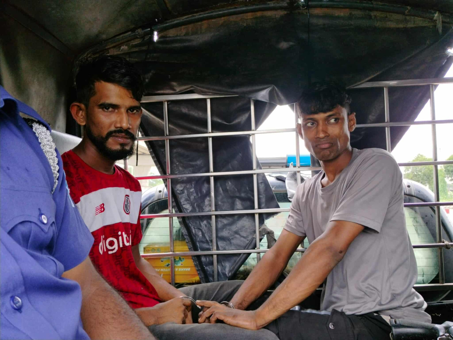 চলন্ত বাসে কুবি শিক্ষার্থী 'ধর্ষণ চেষ্টার' অভিযোগ