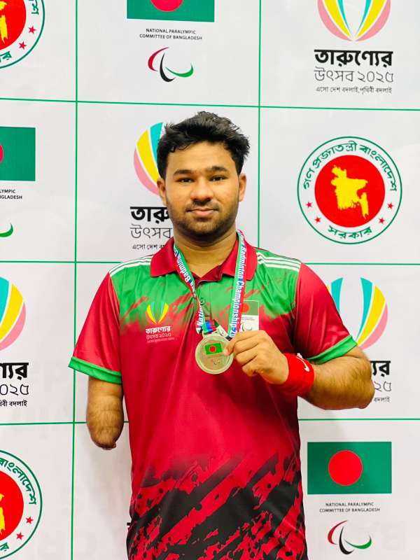 জাতীয় প্যারা ব্যাডমিন্টন চ্যাম্পিয়নশিপে রানারআপ কুবি শিক্ষার্থী
