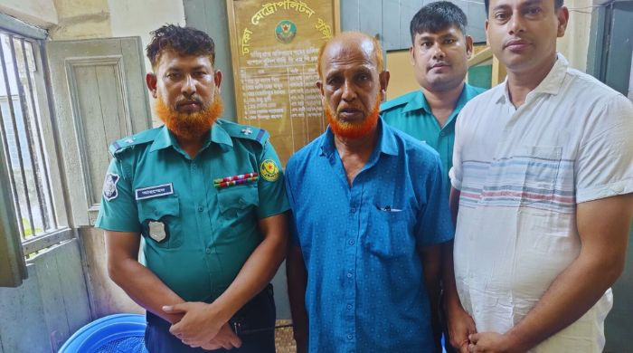 বংশাল থানা পুলিশ ৫০০০ পিস ইয়াবাসহ এক মাদক কারবারি গ্রেফতার
