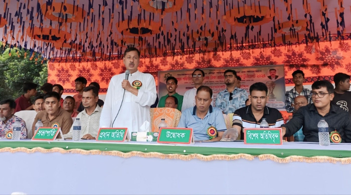 কটিয়াদীতে মরহুম শফিউল হক স্মৃতি ফুটবল টুর্নামেন্ট অনুষ্ঠিত