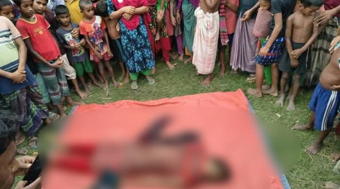 প্রেমে প্রত্যাখাত হয়ে হিজড়ার আত্মহত্যা