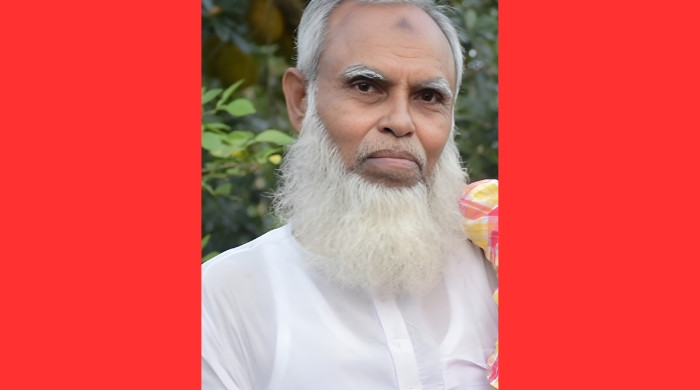 মৃত্যুপথযাত্রী বাবার চিকিৎসায় চাচার অবহেলা