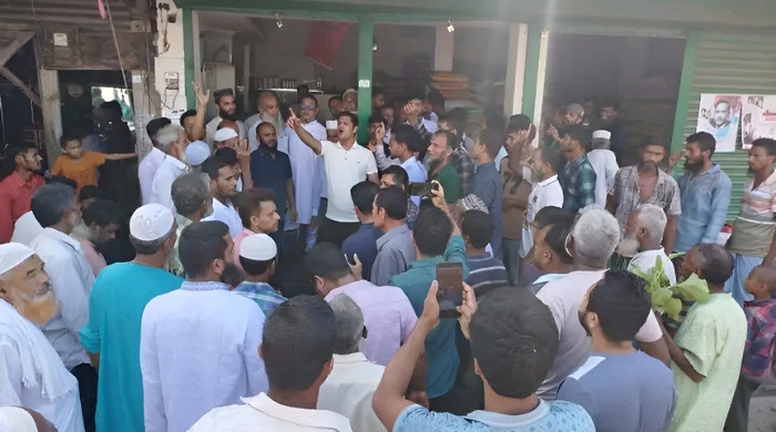 ঝালকাঠিতে বিএনপি মনোনয়নপ্রার্থীর গণসংযোগ ও পথসভা