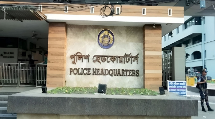 ‘বড় অপরাধীদের জামিন’ সংবাদ নিয়ে পুলিশের প্রতিবাদ