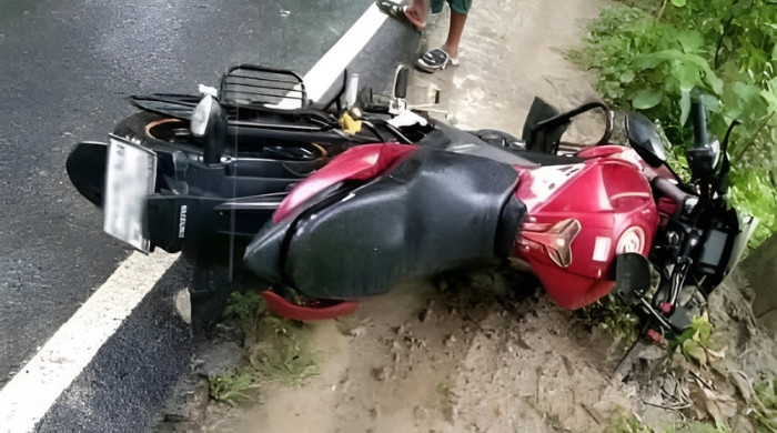 ফরিদপুরে বেপরোয়া বাসের ধাক্কায় বৃদ্ধ গুরুতর আহত