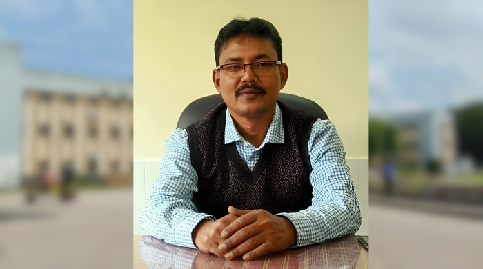 সকালবেলার ভ্রমণই শেষ ভ্রমণ, সড়কেই প্রাণ গেল রাবির শিক্ষকের