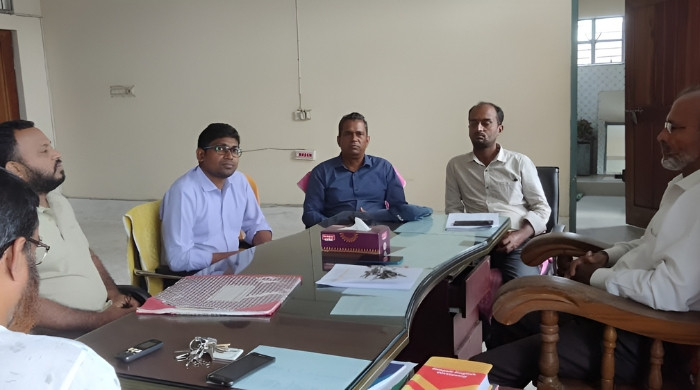 ভাতা বৃদ্ধির দাবিতে বেসরকারি শিক্ষকদের কর্মবিরতি, স্থবির শিক্ষা কার্যক্রম
