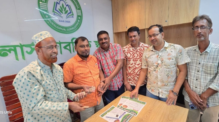 স্কলার্স পাবলিক স্কুলে শিল্পকলা একাডেমির আনন্দঘন পরিদর্শন