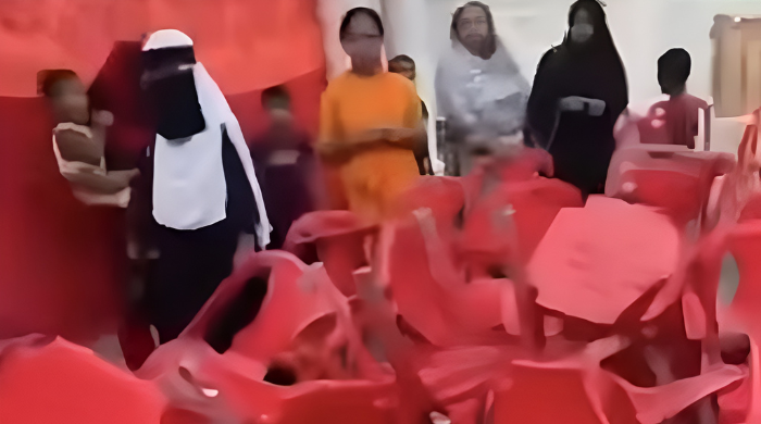 মহিলা জামায়াতের তালিমে স্বেচ্ছাসেবক দলের হামলা ও ভাঙচুর