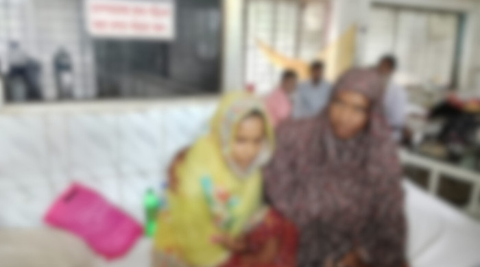 জামালপুরে বধূকে বিয়ের এক মাসের মাথায় যৌতুকের দাবিতে নির্যাতন