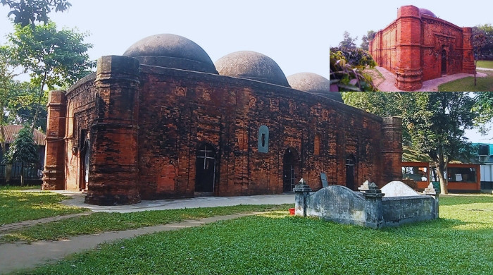 চারশো বছরের নীরব সাক্ষী শেরপুরের খেরুয়া মসজিদ