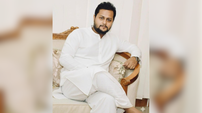 খালেদা জিয়াকে নিয়ে পলাতক আওয়ামী চেয়ারম‍্যানের মিথ‍্যাচার