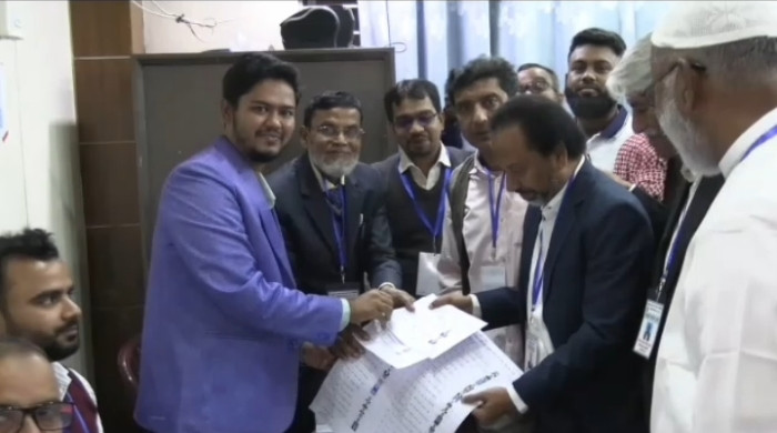 একযুগ পর সিরাজগঞ্জ চেম্বার অব কমার্সের ভোট গ্রহণ শুরু