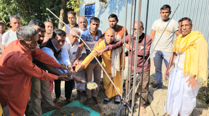 ফুলবাড়ীতে রাধাগোবিন্দ মন্দিরের ভিত্তি স্থাপন