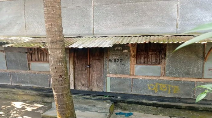 নলছিটিতে ওসমান হাদির বাড়িতে চুরি