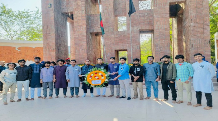 শহীদ বুদ্ধিজীবী দিবসে ইবি প্রেস ক্লাবের শ্রদ্ধাঞ্জলি