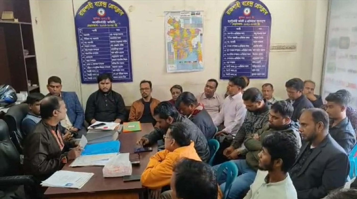 রাজশাহী বরেন্দ্র প্রেসক্লাবে নতুন সদস্যদের বরণ