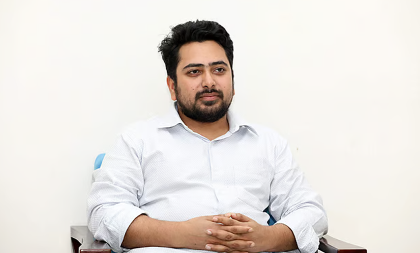 বিএনপি-জামায়াত আওয়ামী লীগের ভোটের জন্য প্রতিযোগিতায় নেমেছে : নাহিদ ইসলাম