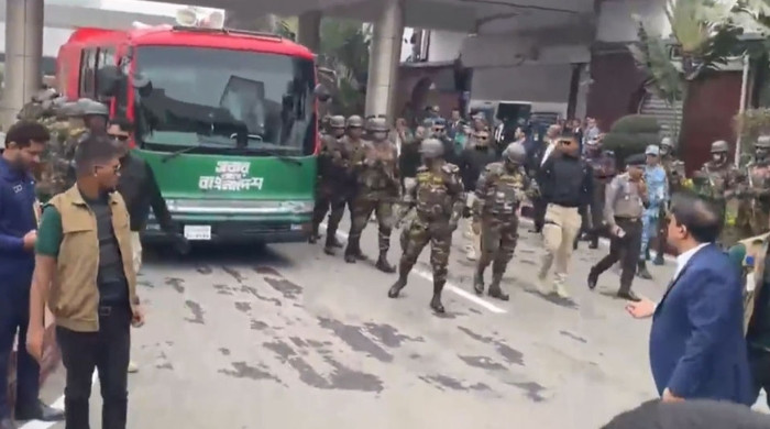 বিমানবন্দর ত্যাগ করলেন তারেক রহমান