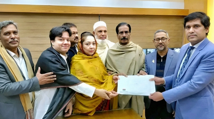 ফরিদপুর (সদর-০৩) আসনে মনোনয়নপত্র জমা দিলেন চৌধুরী নায়াব ইউসুফ