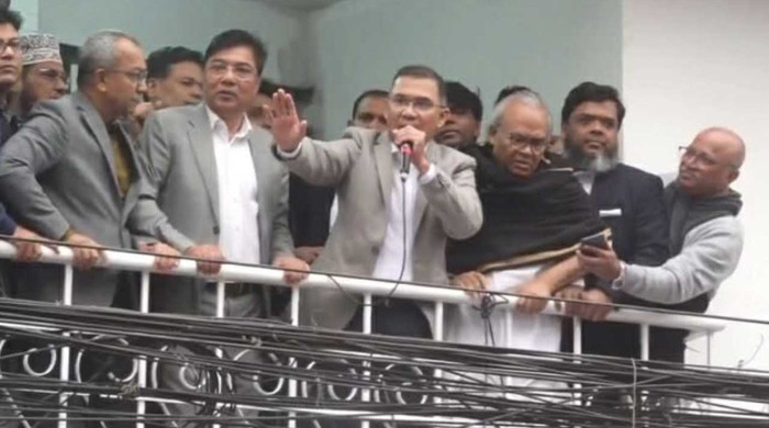 দেড় যুগ পর নয়াপল্টনে বিএনপির কেন্দ্রীয় কার্যালয়ে তারেক রহমান