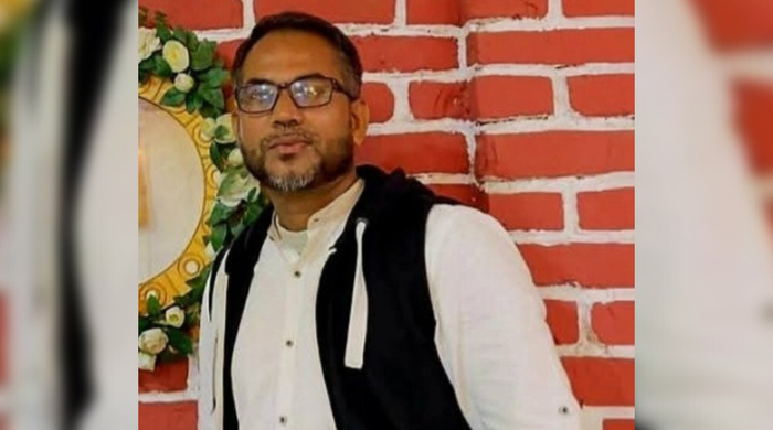 মুকসুদপুরে সড়ক দুর্ঘটনায় পুলিশ সদস্য নিহত