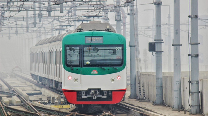 খালেদা জিয়ার জানাজা উপলক্ষ্যে বিশেষ মেট্রো ট্রেন সার্ভিস চালু