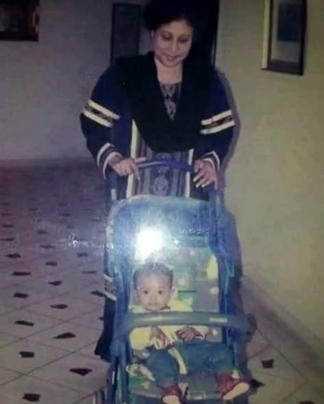 মাকে যেভাবে দেখেছেন তারেক রহমান