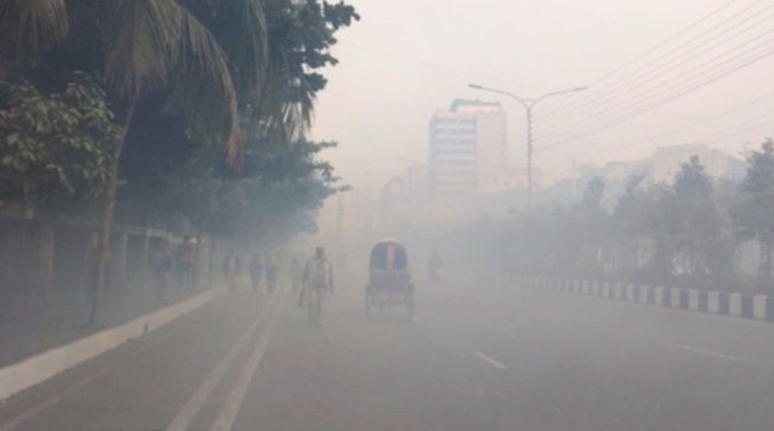 আজ ঢাকার বাতাস ‘খুবই অস্বাস্থ্যকর’, দূষণের শীর্ষে কাবুল