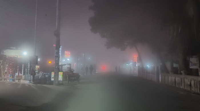 ঢাকায় সন্ধ্যা থেকে মাঝারি কুয়াশার আভাস, শীত থাকবে আগের মতোই