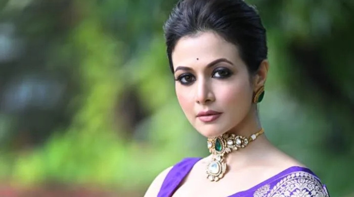 কোয়েল: পরিচালকের ভুল নামেই খ্যাতি