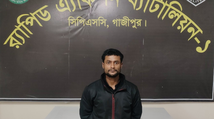 গাজীপুরে পুলিশের ওপর হামলা মামলার প্রধান আসামি জাহাঙ্গীর গ্রেফতার