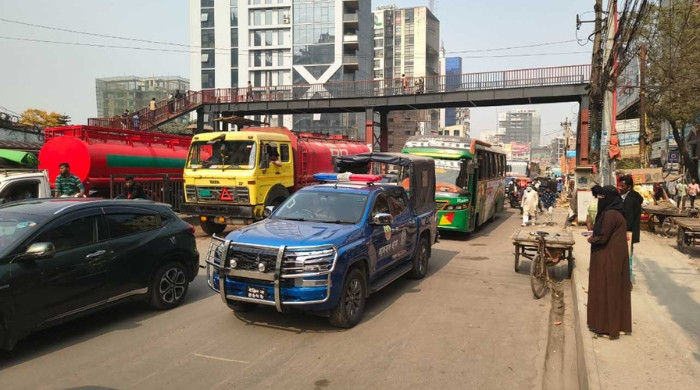 অবশেষে আল্টিমেটাম দিয়ে সড়ক ছাড়লেন অটোরিকশা চালকরা