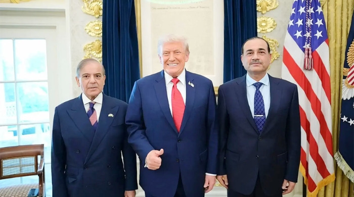 গাজা পুনর্গঠনে ট্রাম্পের ‘বোর্ড অব পিস’ এ যোগ দিচ্ছে পাকিস্তান