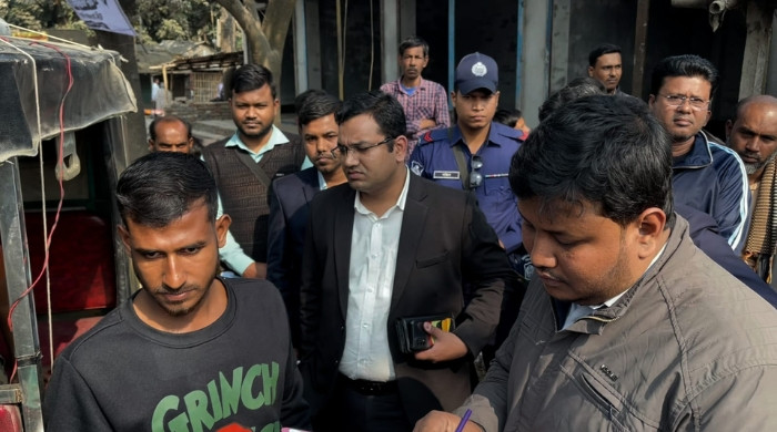 চুয়াডাঙ্গা-১ আসনে ধানের শীষের প্রচারকারীকে জরিমানা