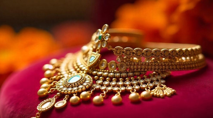 ১২ ঘণ্টার ব্যবধানে আবারও বাড়লো সোনার দাম