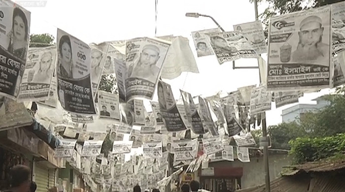 নির্বাচনে পোস্টার নিষিদ্ধ, ডিজিটাল প্রচারণায় বাড়ছে এআই ঝুঁকি