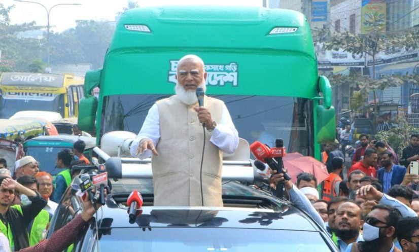 এবার নির্বাচনী বাসে জামায়াতের চমক