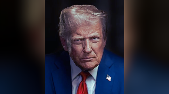 ইরানে সরকার পরিবর্তনের ইঙ্গিত ট্রাম্পের, এবার লক্ষ্য শীর্ষ নেতৃত্ব ও স্থাপনা