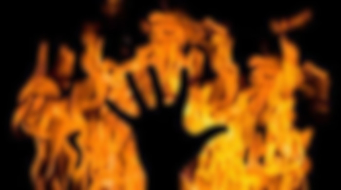 রাজাপুরে চা বানাতে গিয়ে আগুনে পুড়ে বৃদ্ধার মৃত্যু