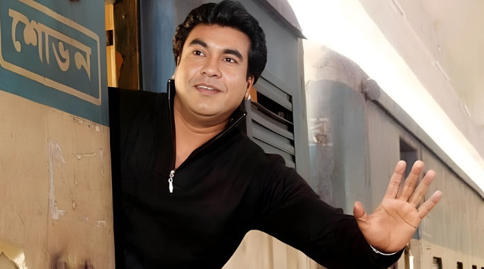 কিংবদন্তি মান্না: ১৮ বছর পরও ভক্তদের মনে অমর