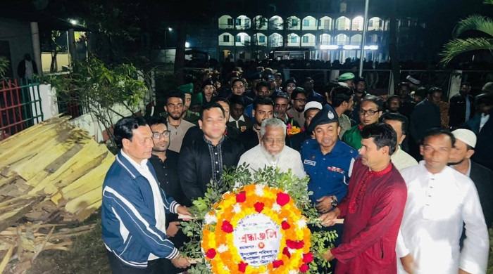 সন্দ্বীপে মহান শহীদ দিবসে ভাষা শহীদদের প্রতি শ্রদ্ধা নিবেদন