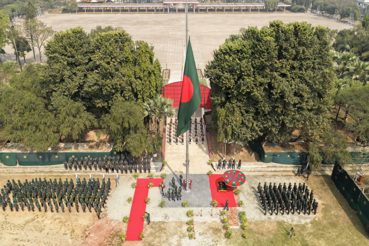 গাজীপুরে আনসার একাডেমিতে সর্বোচ্চ পতাকা-স্তম্ভ  উদ্বোধন