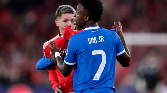 ভিনিসিয়ুসকে ‘বানর’ সম্বোধন, নিষিদ্ধ আর্জেন্টাইন ফরোয়ার্ড